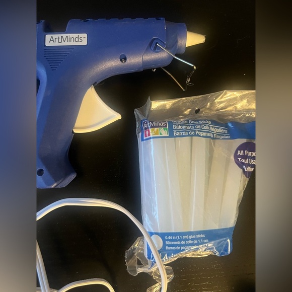 Arts & crafts bundle - Picture 3 of 4